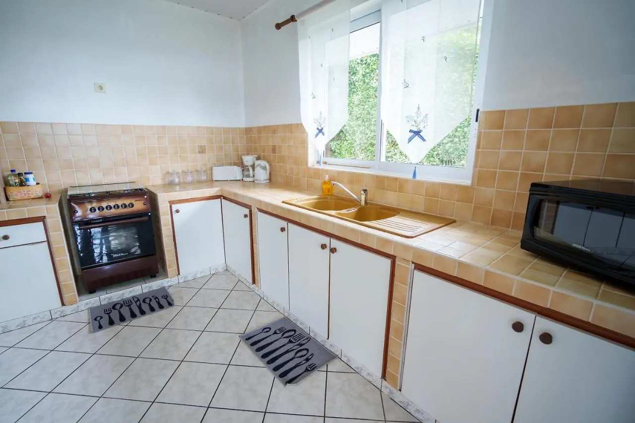 Noha Lodge Tohautu 0*,